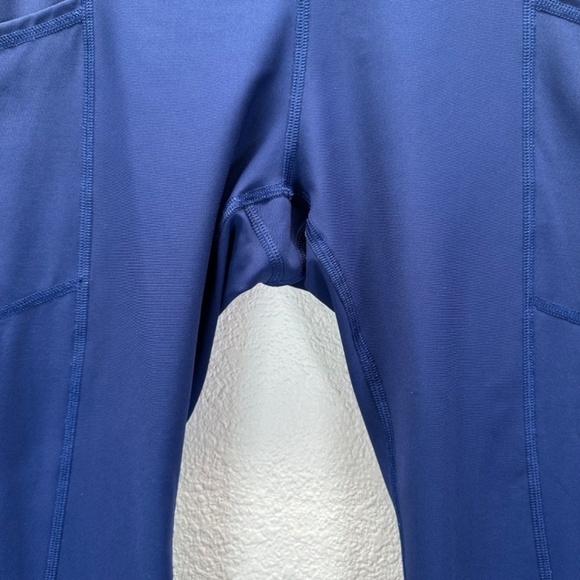 Lululemon Tight Stuff Tight II Crop Leggings Luxtreme Scallop Hem - Blue Size 6 - Picture 7 of 16